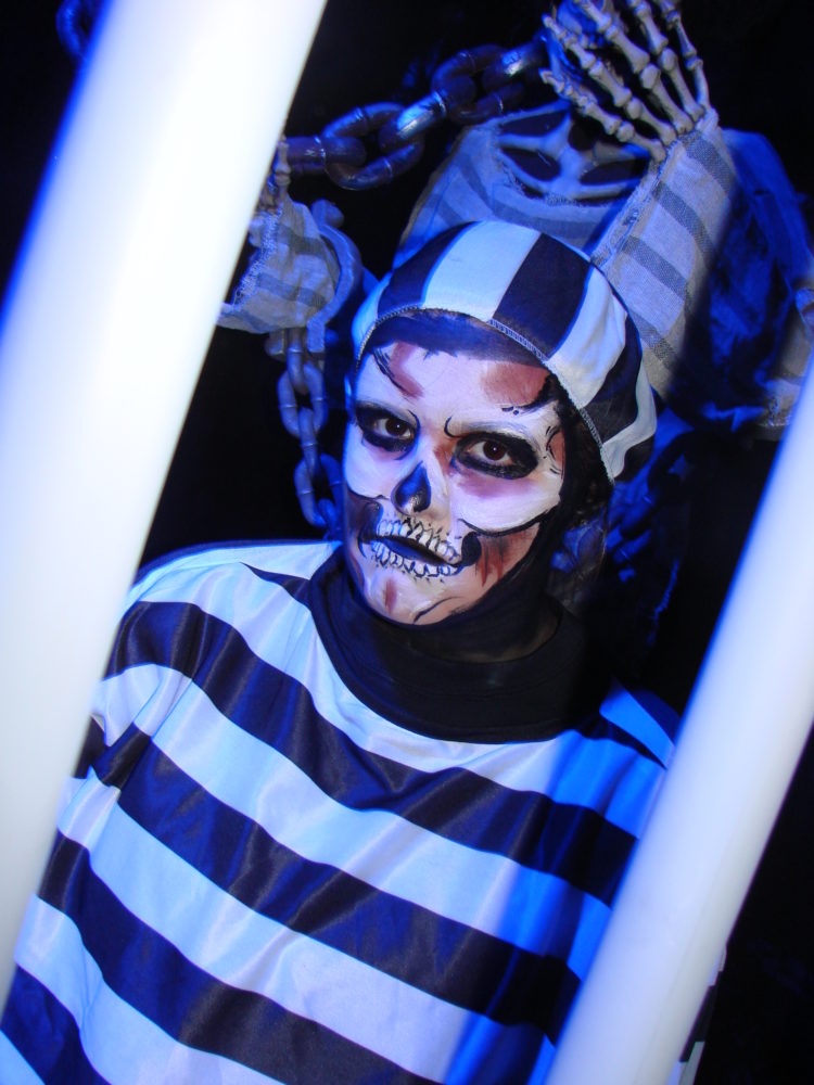 Jailer Skeleton Terror in the Park Haunted House