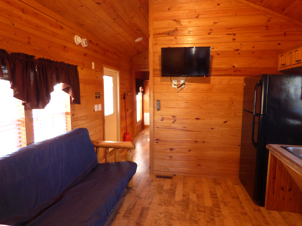 Big Bear Cottage | Yogi Bear's Jellystone Park™ Camp-Resort | South Haven, MI