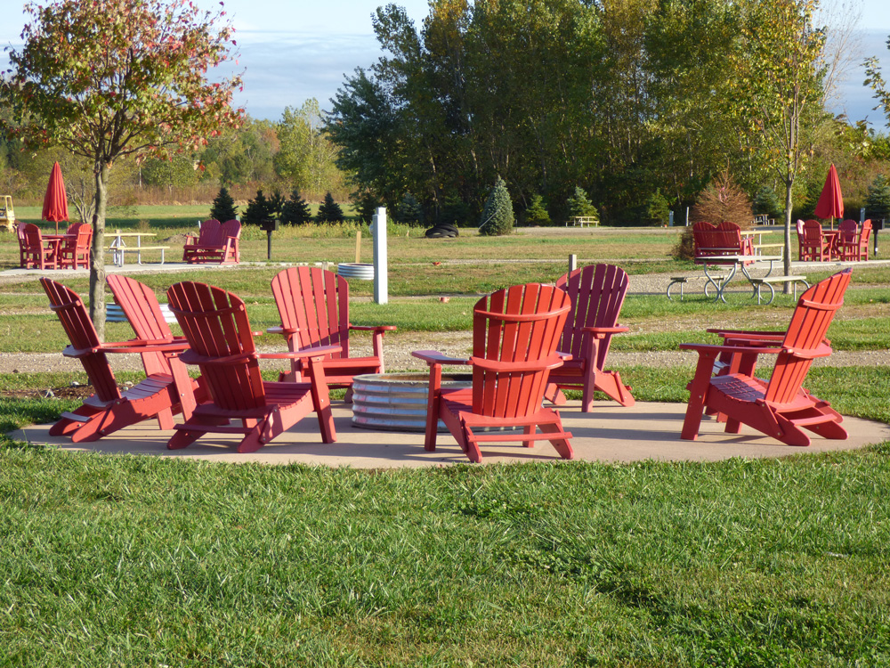 Premium Campsite Friends & Family | Yogi Bear's Jellystone Park™ Camp-Resort | South Haven, MI