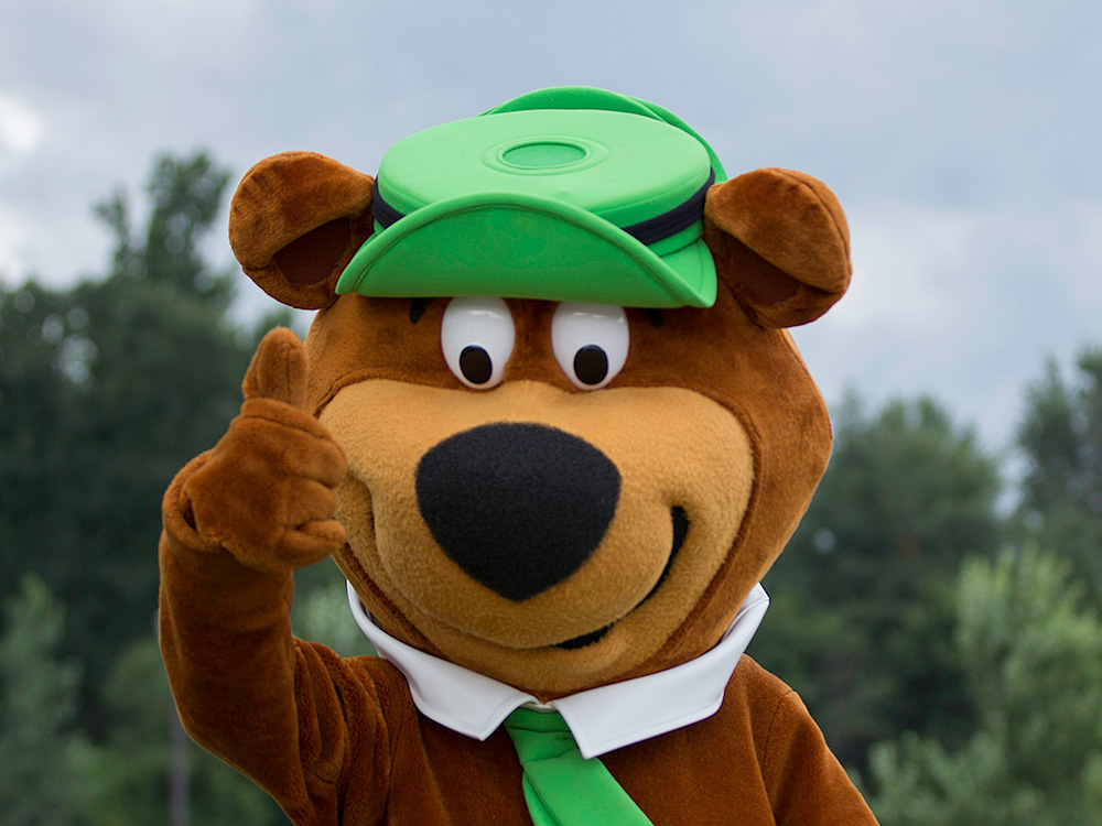 Yogi Thumbs Up | Yogi Bear's Jellystone Park™ Camp-Resort | South Haven, MI