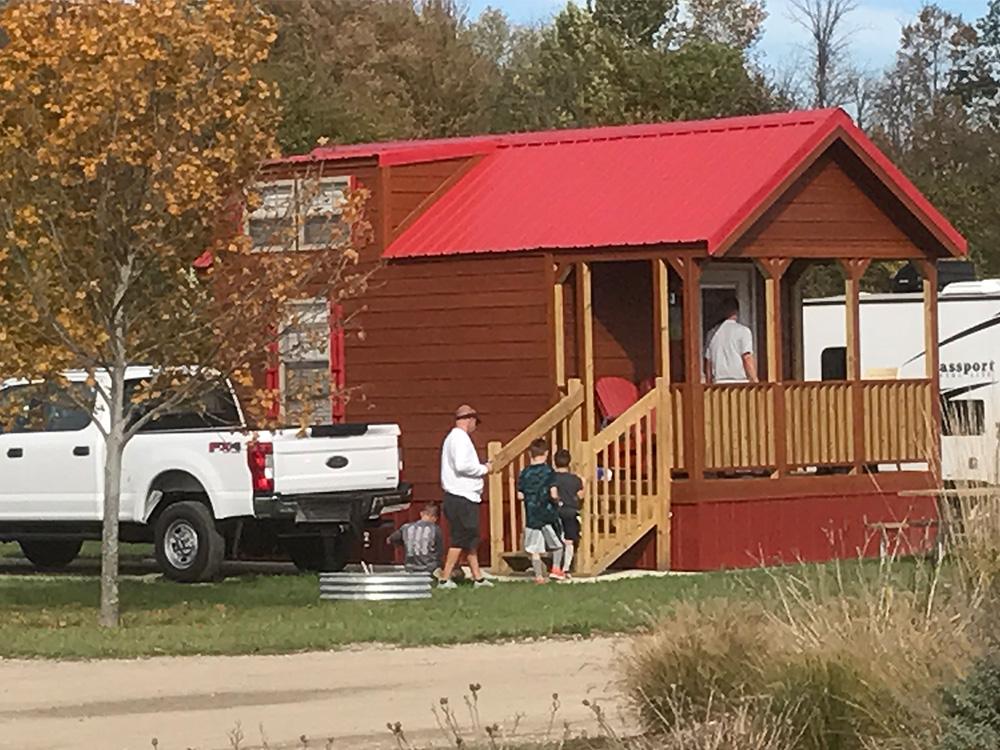 Lil Bear Campsite Cabin | Yogi Bear's Jellystone Park™ Camp-Resort | South Haven, MI