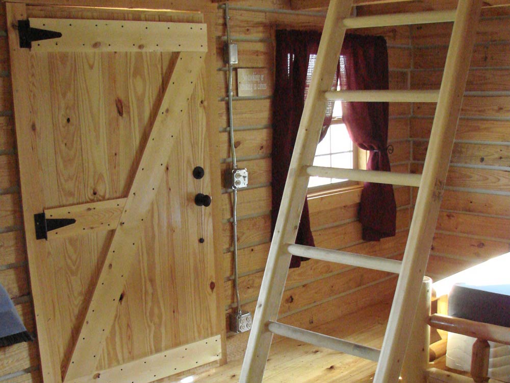 Regular Cabin with Loft